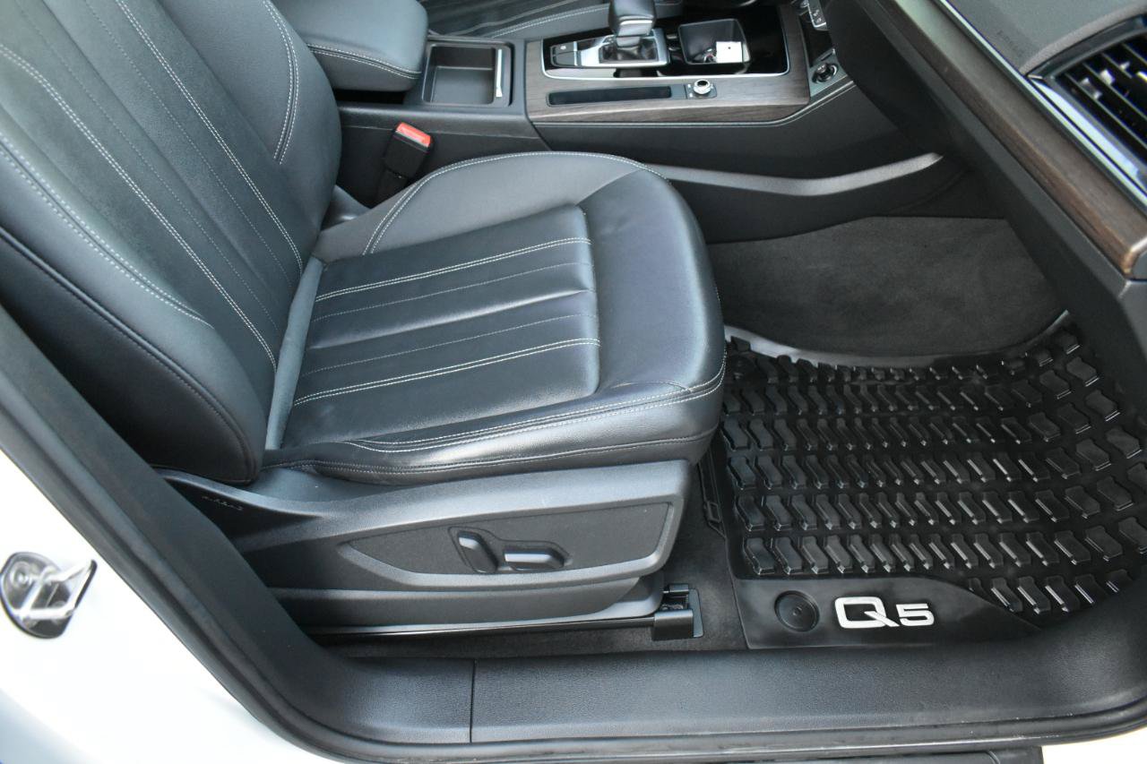 Used 2021 Audi Q5 2.0T Premium w/ Convenience Package AWD/4WD image 30