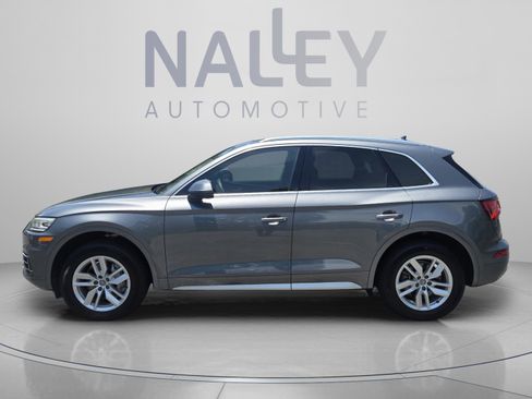 Used 2020 Audi Q5 2.0T Premium w/ Convenience Package AWD/4WD image 2