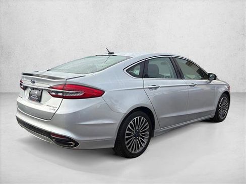 Used 2018 Ford Fusion Titanium image 5