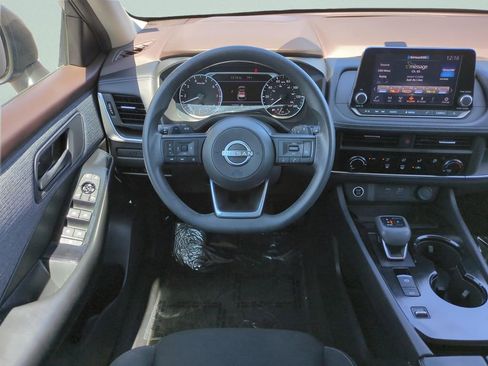 Certified 2023 Nissan Rogue S image 23