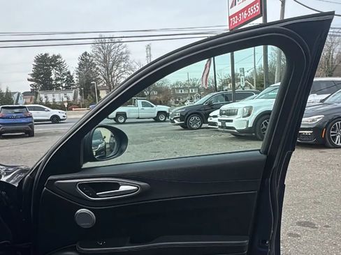 Used 2019 Alfa Romeo Giulia Ti Sport w/ Quick Order Package 22S Sport image 16