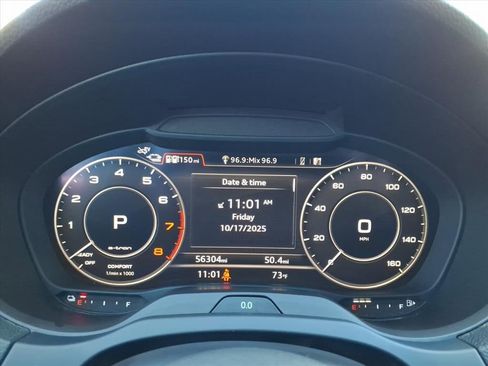 Used 2018 Audi A3 e-tron Premium Plus w/ Technology Package image 30