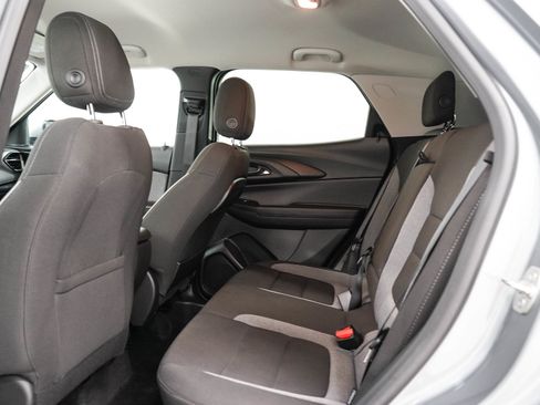 Used 2024 Chevrolet TrailBlazer LT w/ Convenience Package FWD image 15