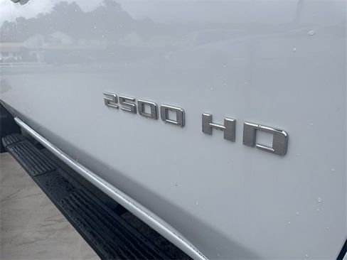 Used 2020 Chevrolet Silverado 2500 LT w/ Fleet Comfort Package image 21