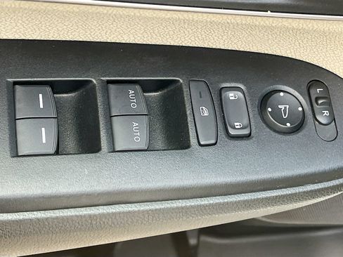 Used 2022 Honda CR-V EX image 17