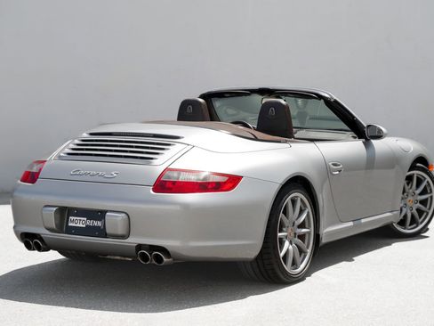 Used 2007 Porsche 911 Carrera S RWD image 3