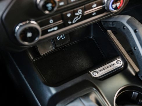 Used 2024 Ford Bronco Big Bend image 59