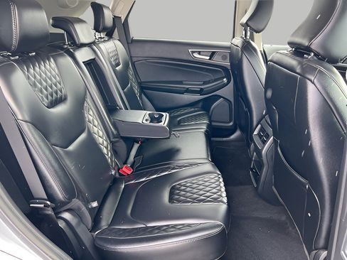 Used 2024 Ford Edge Titanium image 60