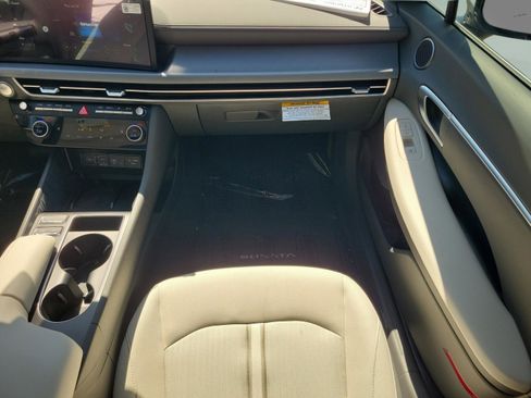 New 2025 Hyundai Sonata SEL image 11