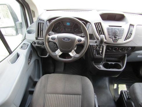 Used 2018 Ford Transit 350 XLT image 12