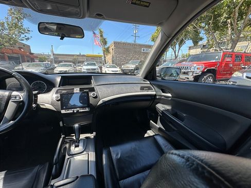 Used 2011 Honda Accord SE image 14