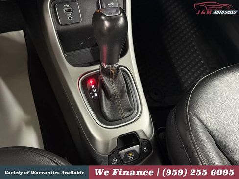 Used 2021 Jeep Compass Latitude w/ Convenience Group FWD image 19