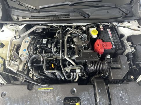 Certified 2024 Nissan Sentra SV FWD image 28