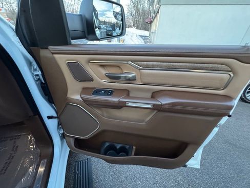 Used 2019 RAM 1500 Limited image 31
