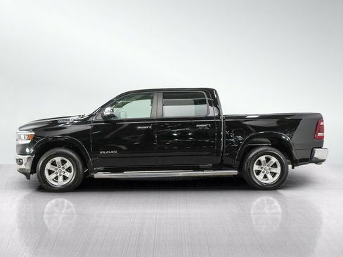 Used 2019 RAM 1500 Laramie AWD/4WD image 2