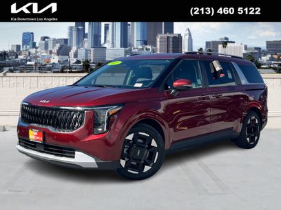 Certified 2025 Kia Carnival EX