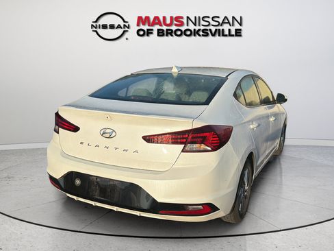 Used 2020 Hyundai Elantra SEL FWD image 9