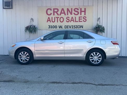 Used 2008 Toyota Camry LE FWD image 6