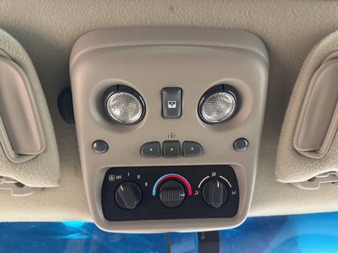 Used 2002 Chevrolet Tahoe LT image 19