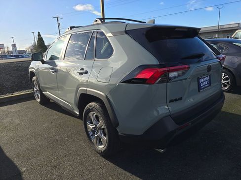Used 2023 Toyota RAV4 XLE image 7
