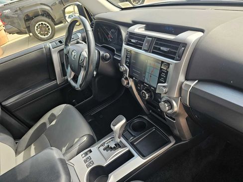 Used 2023 Toyota 4Runner SR5 Premium w/ Moonroof Package RWD image 11