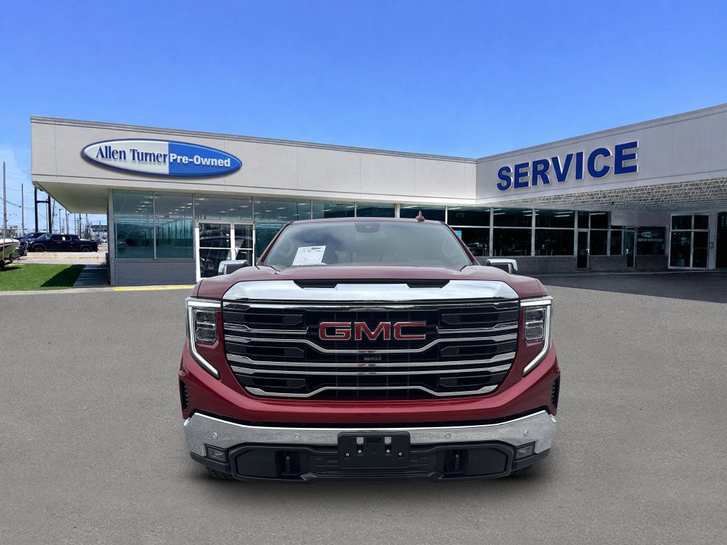 Used 2024 GMC Sierra 1500 SLT w/ SLT Convenience Package AWD/4WD image 3