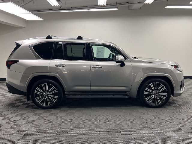 Certified 2025 Lexus LX 600 4WD w/ Accessory Package (2T) image 4