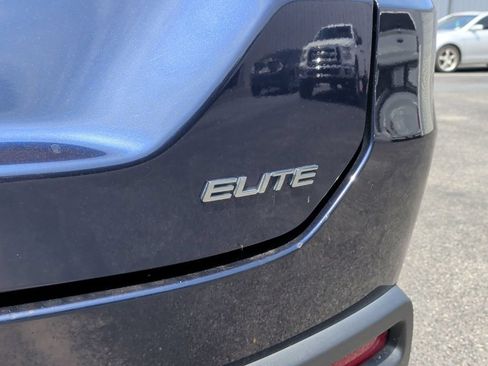 Used 2023 Honda Pilot Elite image 32