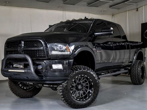 Used 2017 RAM 2500 Laramie w/ Sport Appearance Group image 4