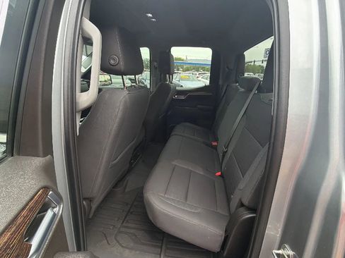 Used 2023 GMC Sierra 1500 SLE w/ Enhanced Capability Package AWD/4WD image 14
