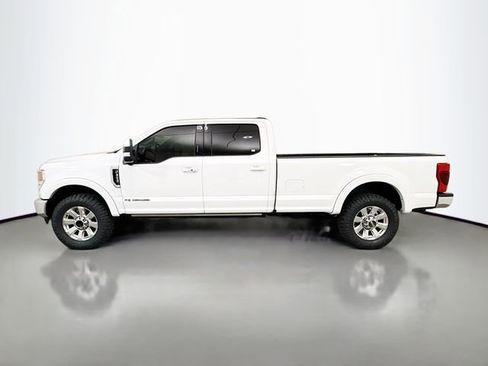 Used 2020 Ford F350 Lariat w/ Lariat Ultimate Package image 4