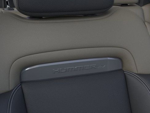 New 2026 GMC Hummer EV 2X w/ LPO, Dark Essentials Package image 48