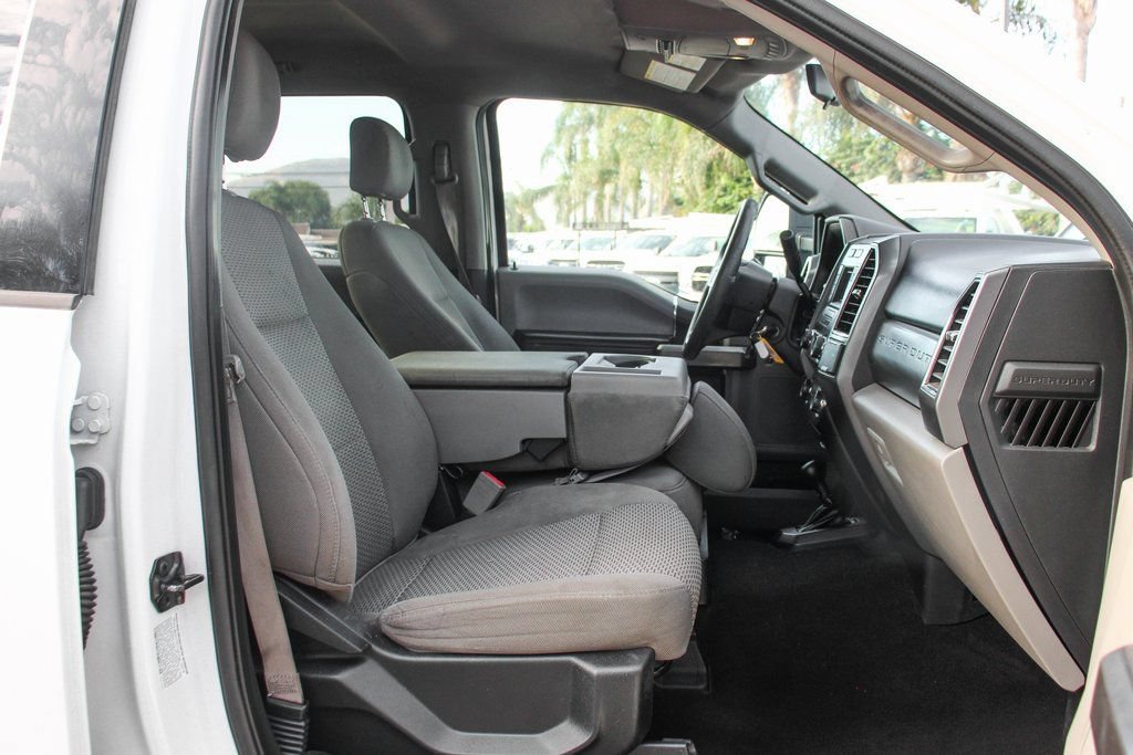 Used 2019 Ford F550 4x4 Crew Cab Super Duty image 36