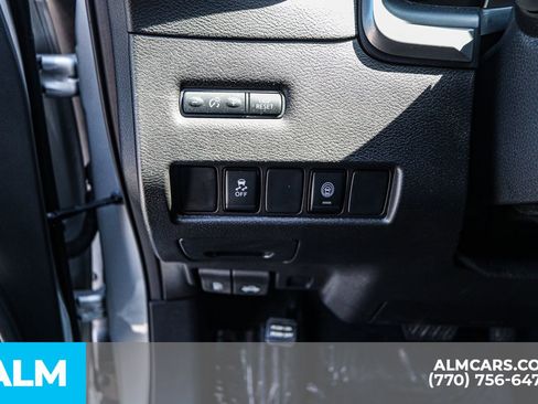 Used 2023 Nissan Murano SV image 49