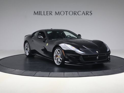 Certified 2019 Ferrari 812 Superfast RWD image 11
