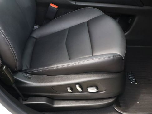 Used 2024 Cadillac XT5 Premium Luxury w/ Technology Package FWD image 24