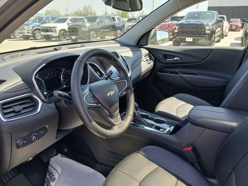 Certified 2024 Chevrolet Equinox Premier AWD/4WD image 12