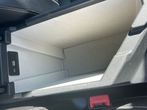 Used 2023 Volkswagen Jetta SE image 47