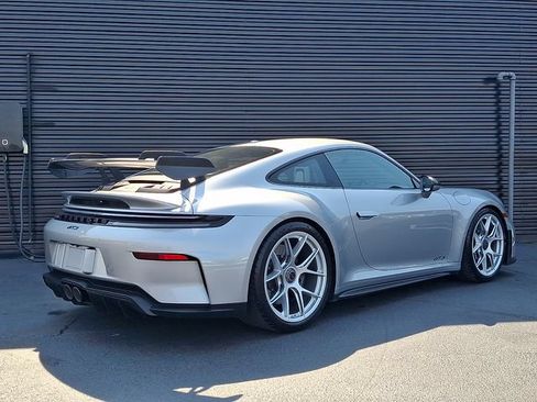 Certified 2025 Porsche 911 GT3 RWD image 7