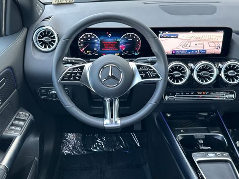 New 2025 Mercedes-Benz GLA 250 image 14