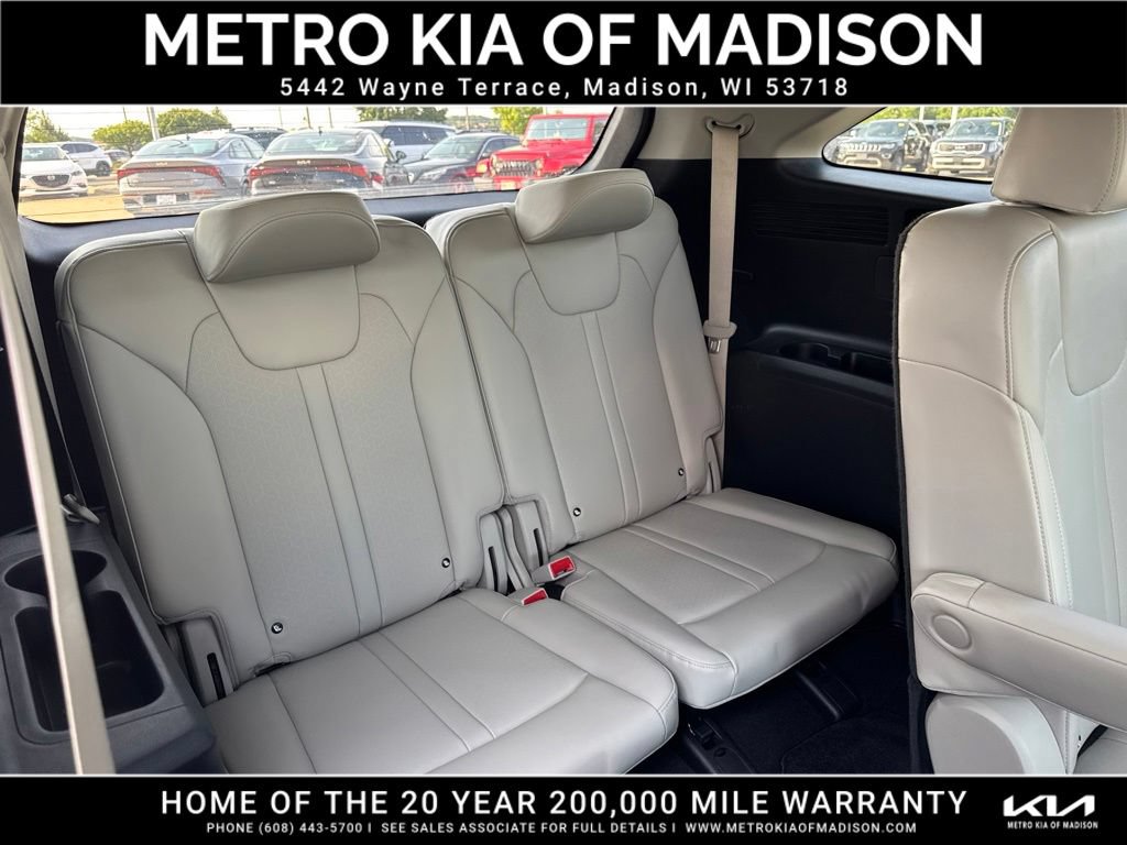 Used 2023 Kia Sorento EX AWD/4WD image 48