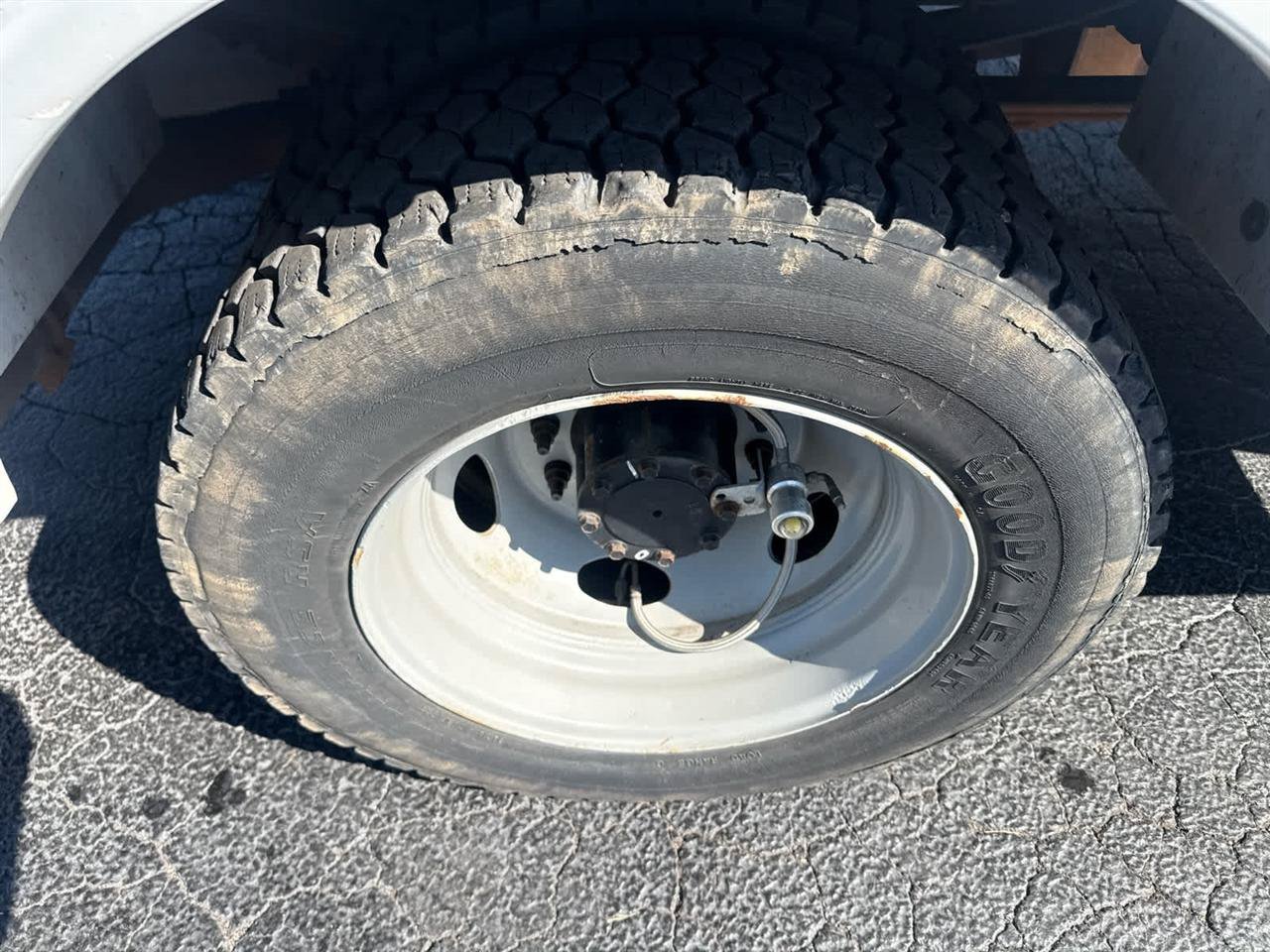 Used 2012 Ford F450 XL w/ Heavy Service Suspension Pkg RWD image 9