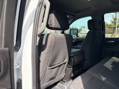 Used 2023 Chevrolet Silverado 2500 LT w/ Convenience Package image 41