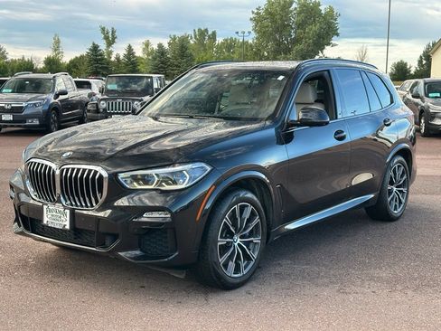 Used 2019 BMW X5 xDrive50i w/ M Sport Package AWD/4WD image 4