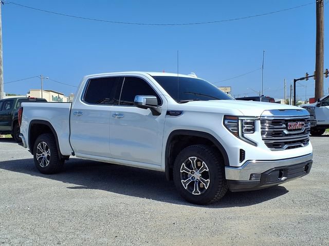 Used 2025 GMC Sierra 1500 SLT AWD/4WD image 24