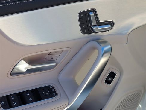 Used 2025 Mercedes-Benz CLA 250 CLA 250 image 16