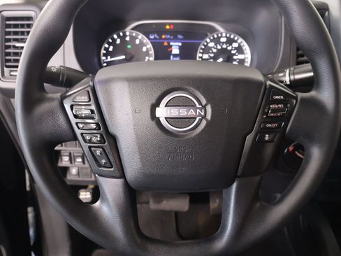 Used 2022 Nissan Frontier S w/ Technology Package AWD/4WD image 3