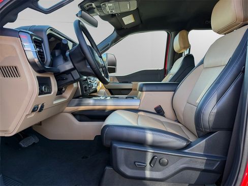 New 2026 Ford F250 Lariat w/ Chrome Package image 16