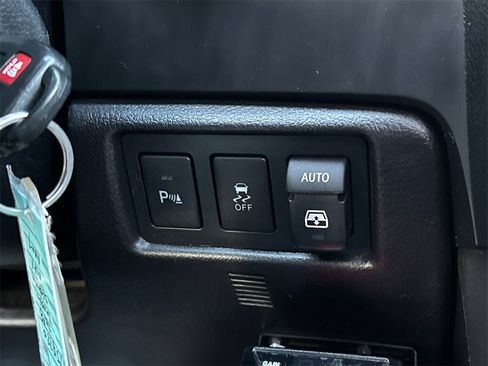 Used 2018 Toyota Sequoia TRD Sport image 33