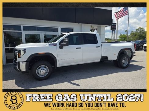 New 2026 GMC Sierra 3500 Pro w/ 1SA Pro Safety Plus Package AWD/4WD image 1